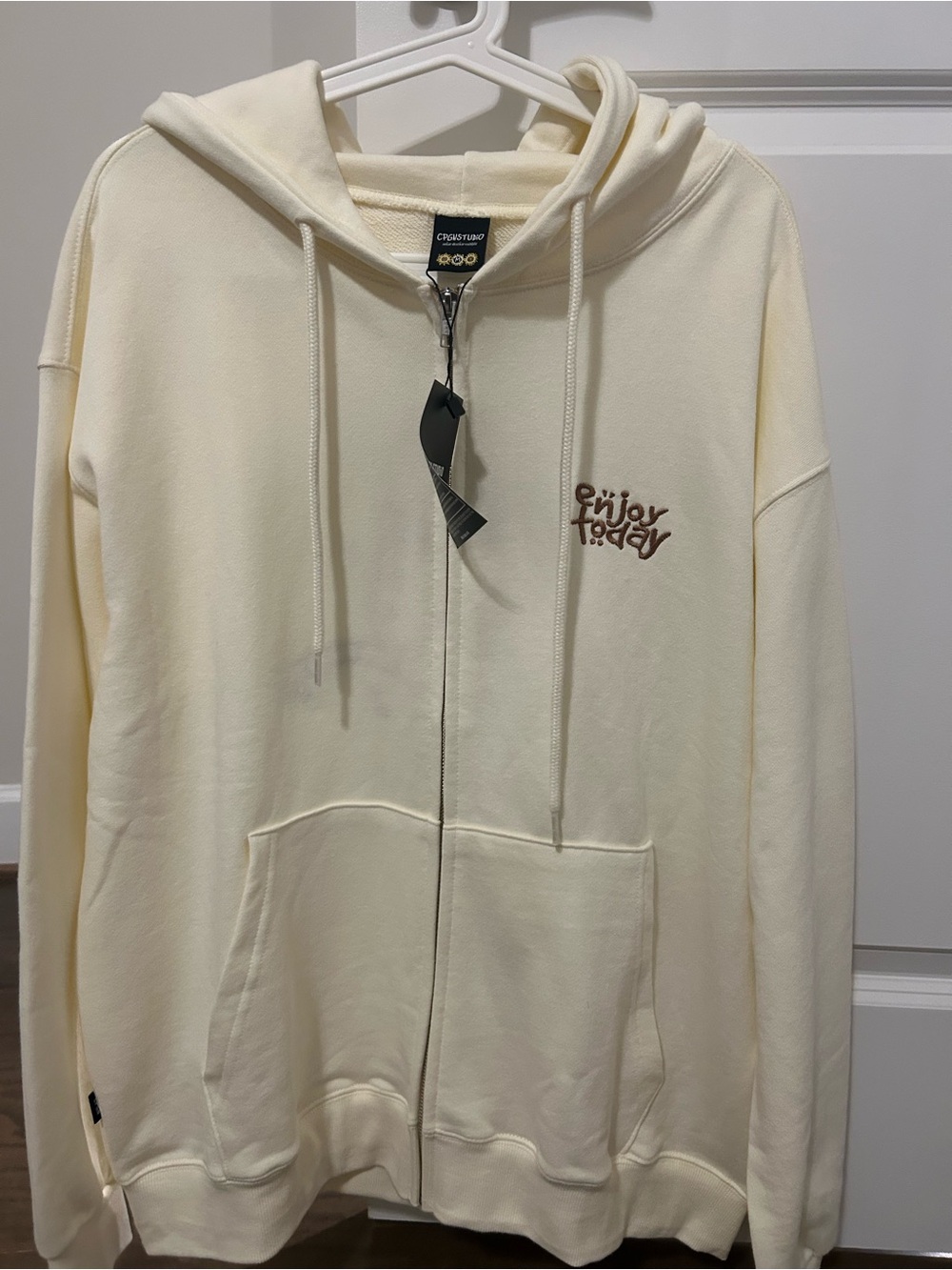 NWT CPGN STUDIO Cream Oversized Full-Zip Hoodie (Size M)- made in Korea